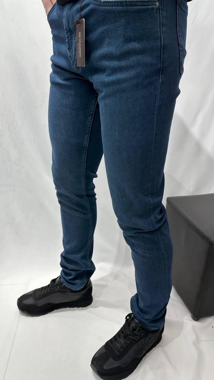 62