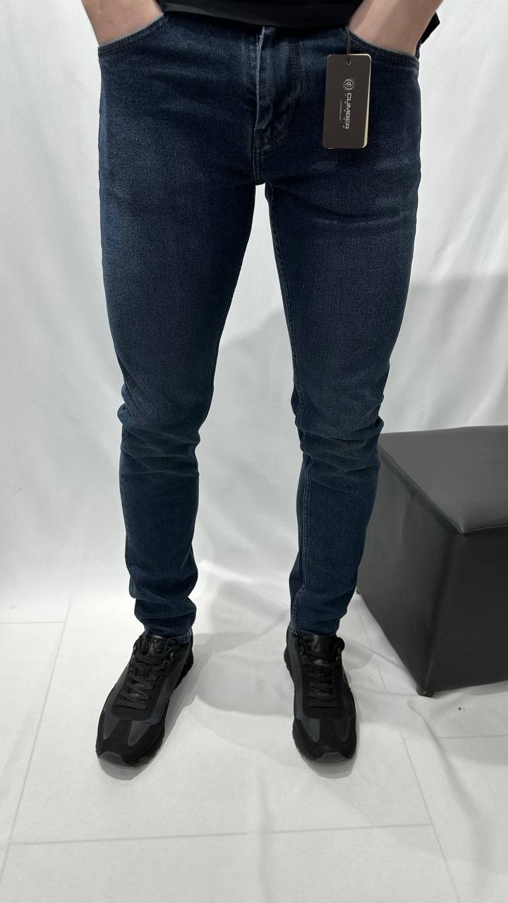 73
