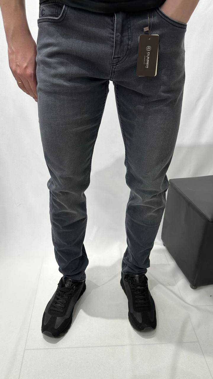82