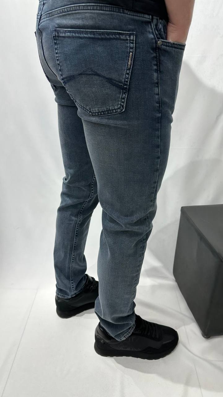 87