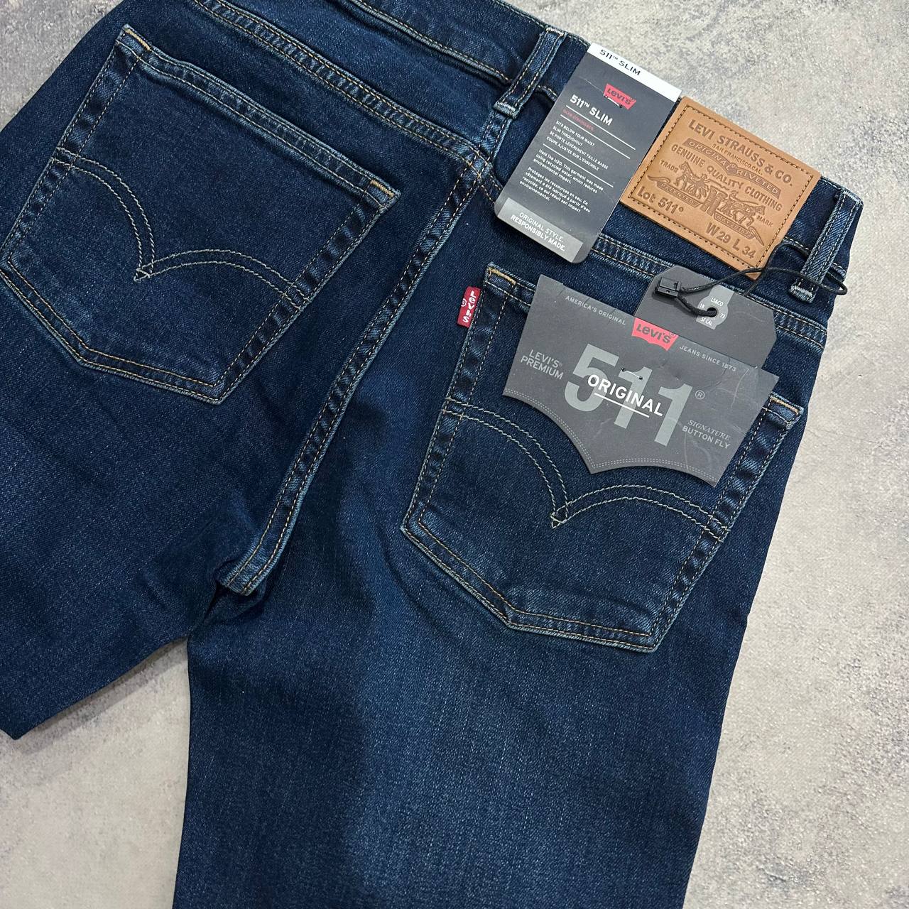 533